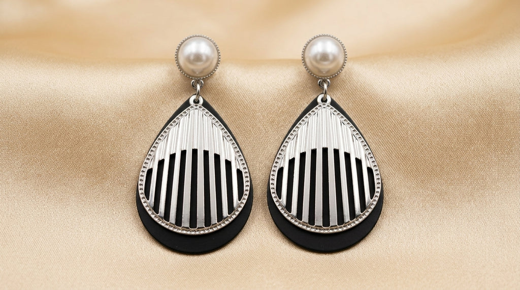 Pearl Elegance Drop Earrings