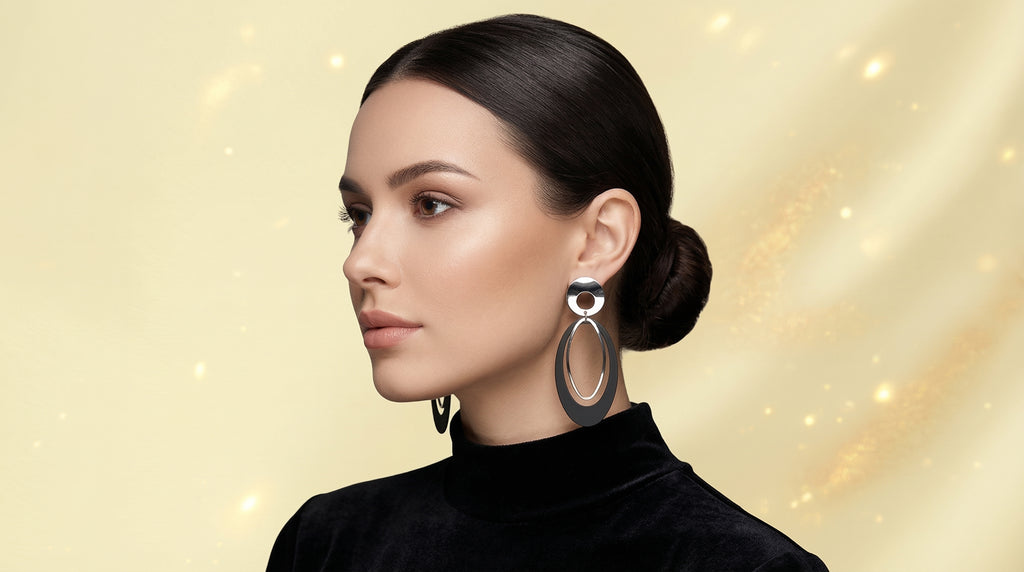 Oval shape earrings