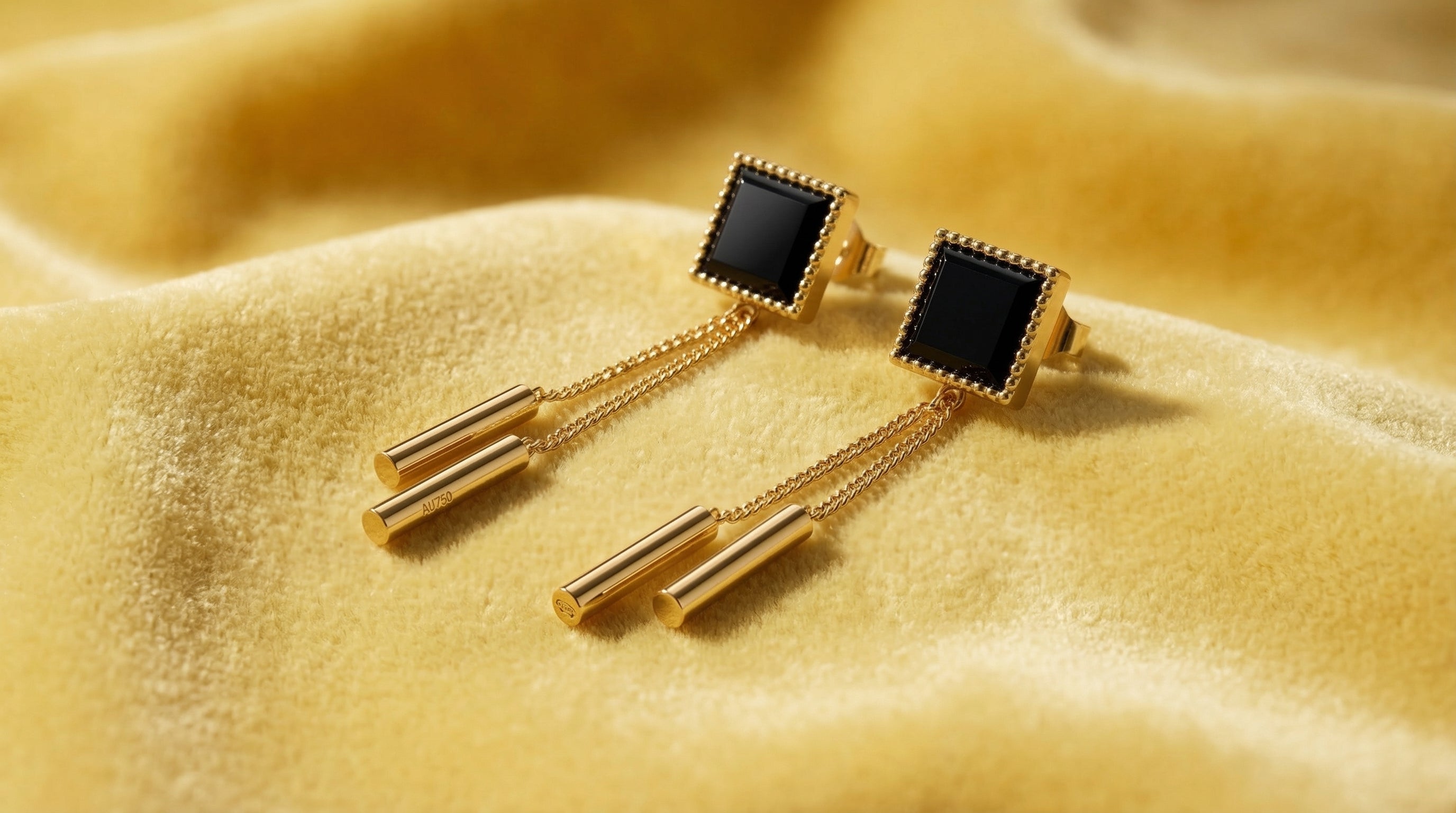 Noir Square Luxe Drop Earrings