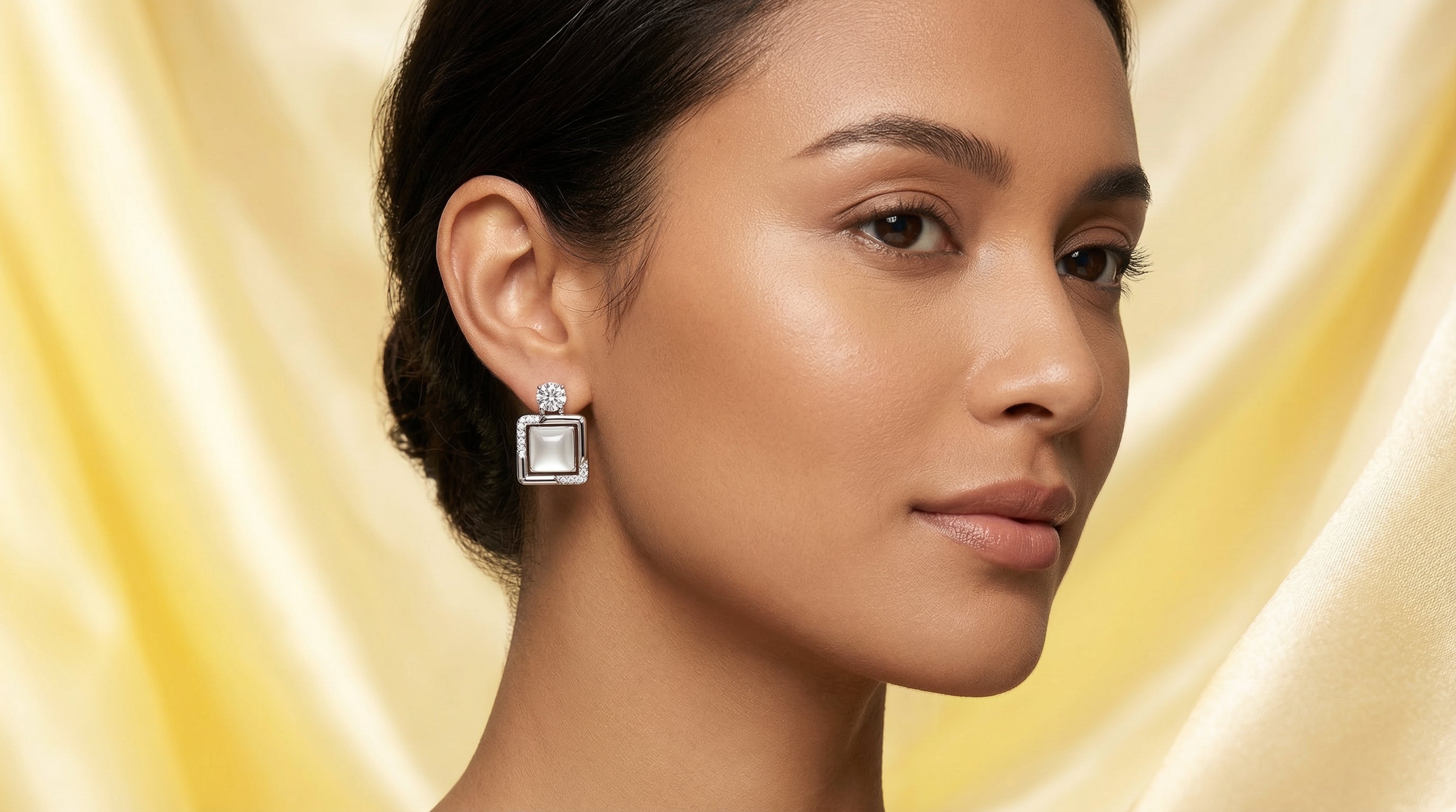 Silver Royale Square Halo Earrings